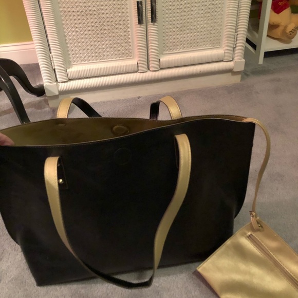 Handbags - BNWOT Tote